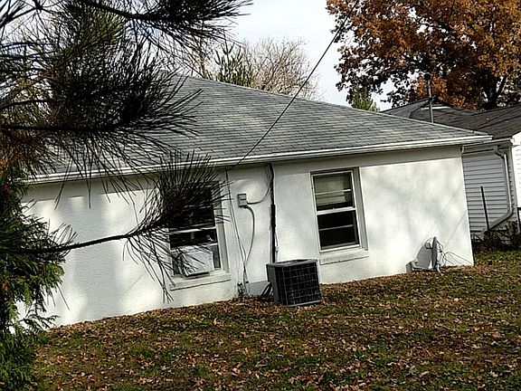 3rd image of 8412 Richard Ave