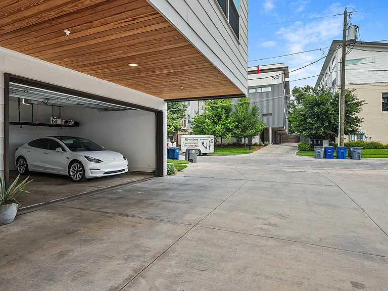 5906 Lindell Ave #101 — Photo 23