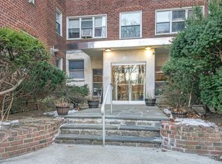 1234 Midland Ave #5F, Bronxville, NY 10708