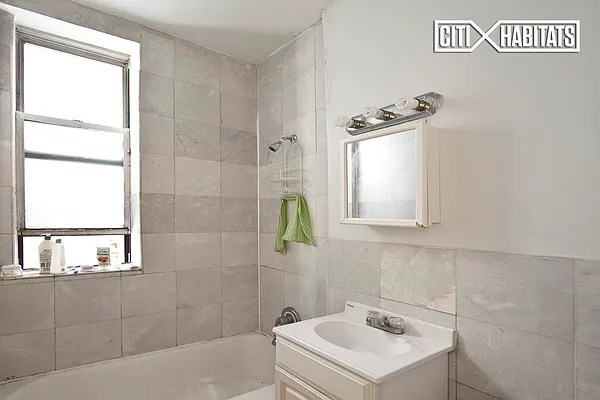 Rented by Citi Habitats | media 19