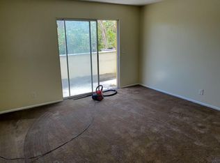 1010 Hull Pl APT 3, Oxnard, CA 93030