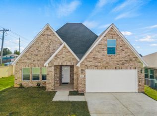 Newport Plan, The Meadows at Stonegate II, Pryor, OK 74361