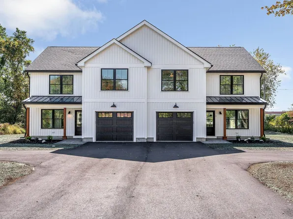 38 Rocks Road Unit 2, Seabrook, NH 03874