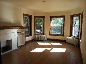 2nd image of 5146 W Hutchinson St