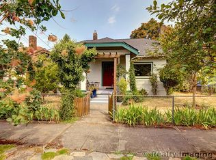 215 NE Morgan St, Portland, OR 97211