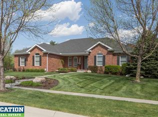 6700 Shadow Ridge Rd, Lincoln, NE 68512