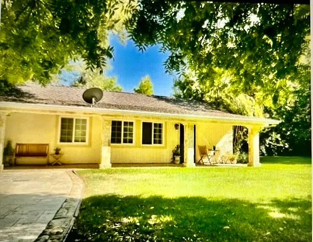 Walter Breton Dr — Photo 1