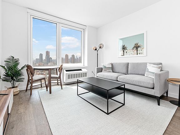 3rd image of 22-44 Jackson Ave #2209