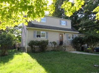 52 James Rd, Monroe, NY 10950