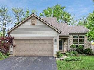 6373 Ewen Cir, Grove City, OH