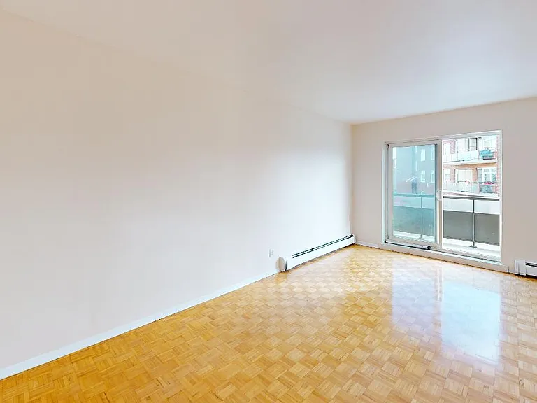 506 Danforth Rd — Photo 9