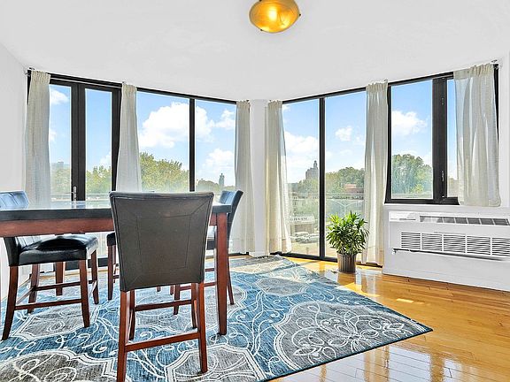 3rd image of 60-70 Woodhaven Blvd #4B