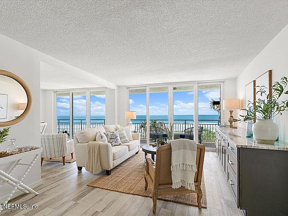 3rd image of 1601 OCEAN Drive S #205