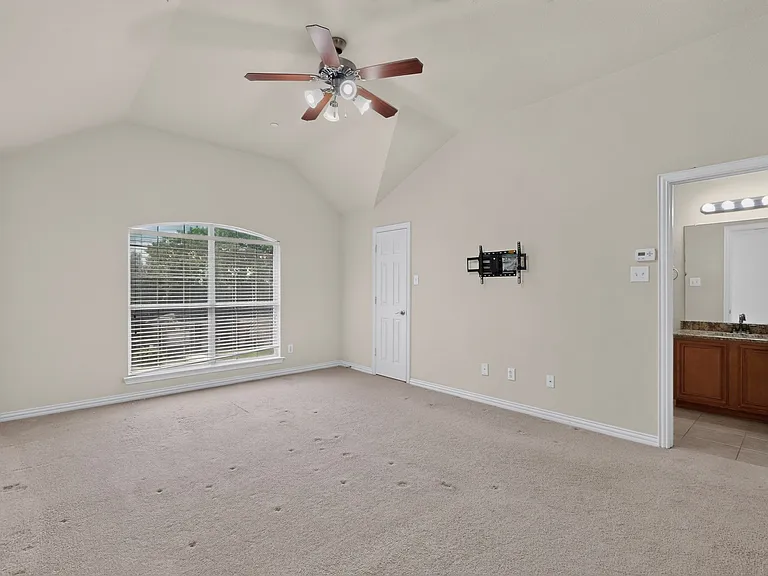 8712 San Bernard St — Photo 14