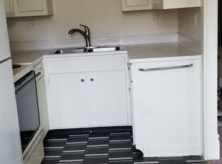 125 W James St #1, Columbus, WI 53925