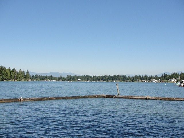 1st image of 4722 N Island Dr E