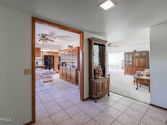 5th image of 827 Leisure World
