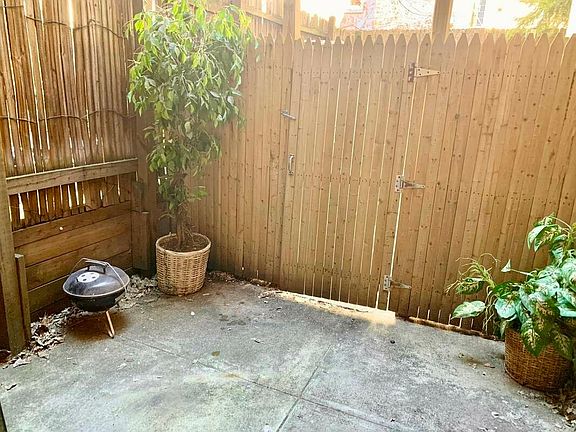 4th image of 47 W 87th St #1R