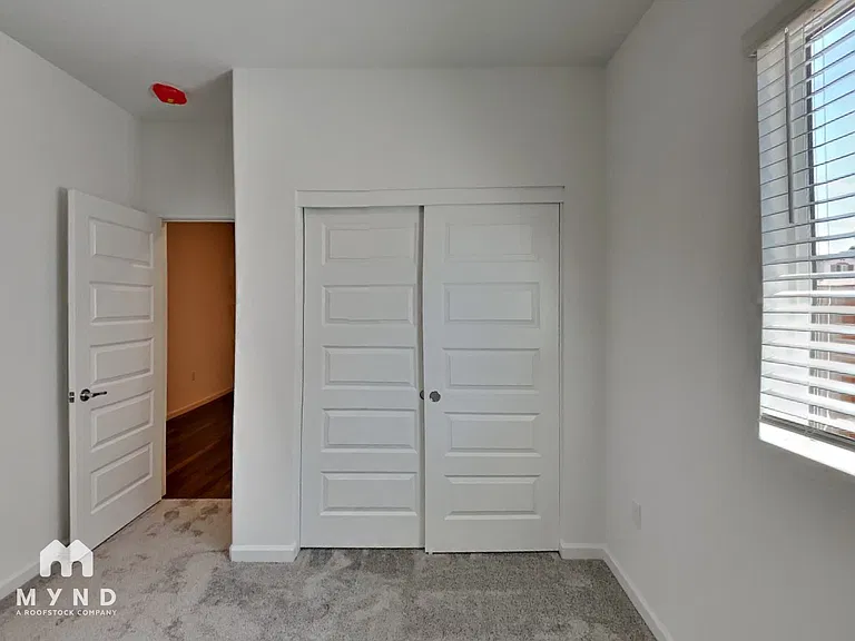 1688 Bullock Dr — Photo 12