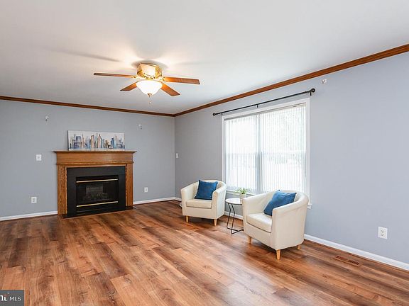 4th image of 307 Duffy Ct #71