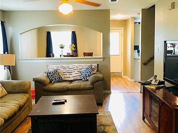 5th image of 15217 Faircrest Dr