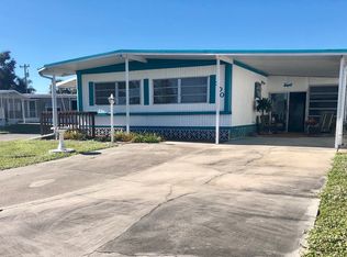 200 Shennandoah Ln, North Fort Myers, FL 33917