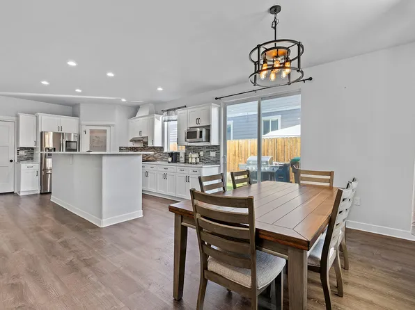 871 NE Whistle Way, Prineville, OR 97754