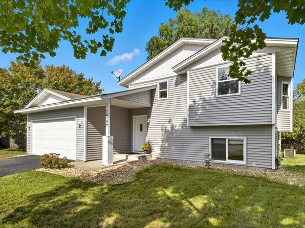 14157 Cobalt Cir NW, Ramsey, MN 55303