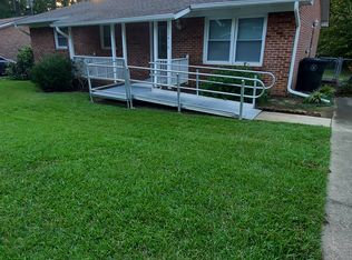 1416 Pineview Dr, Garner, NC 27529