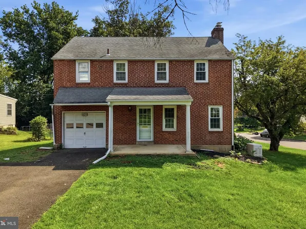 420 Kingston Rd, Oreland, PA 19075