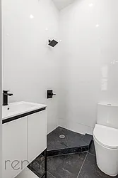 Rented by Rennit Inc.