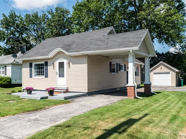46 Roosevelt Ave, Batavia, NY 14020