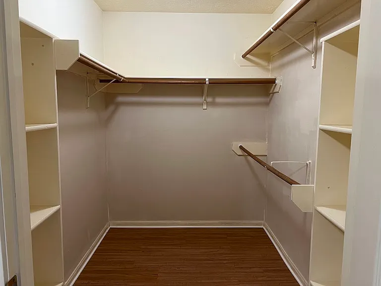 8859 Creek Willow Dr — Photo 20