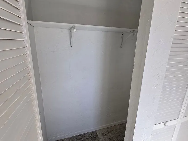 4811 Comanche Rd NE — Photo 22