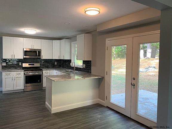 2nd image of 41 Longview Dr