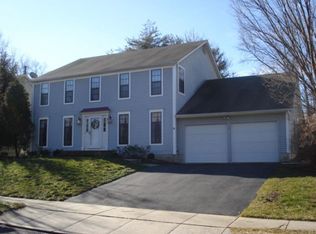 4 McMichael Ct, Somerdale, NJ 08083