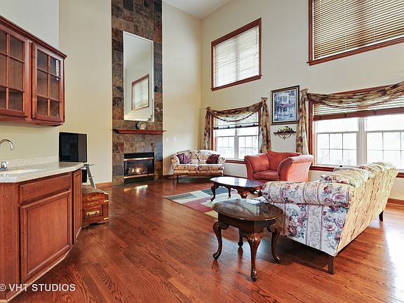 5th image of 316 Fossland Ave