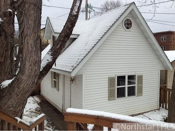 2nd image of 1425 Sargent Ave