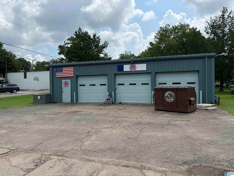 1st image of 1621 9th St