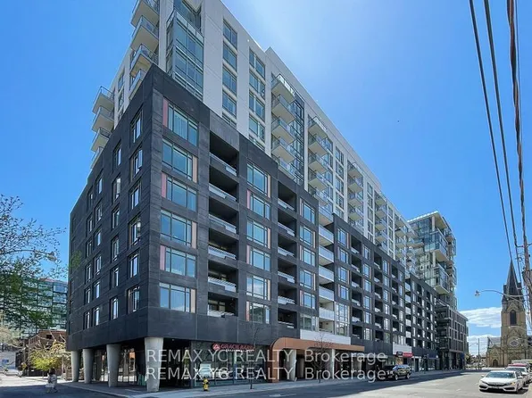 525 Adelaide St W #217, Toronto, ON M5V 0N7