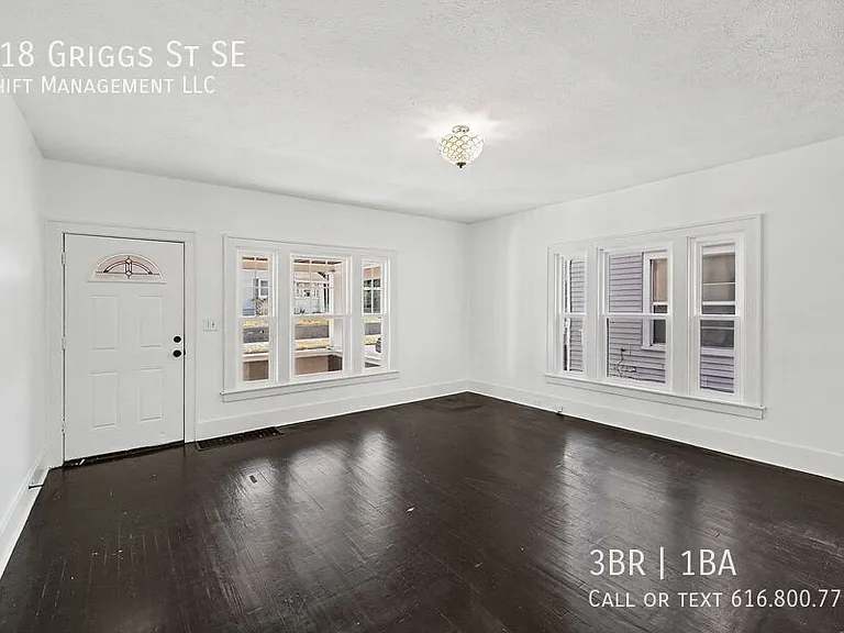 418 Griggs St SE — Photo 5