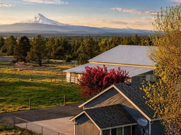 3099 NW Williams Way, Redmond, OR 97756