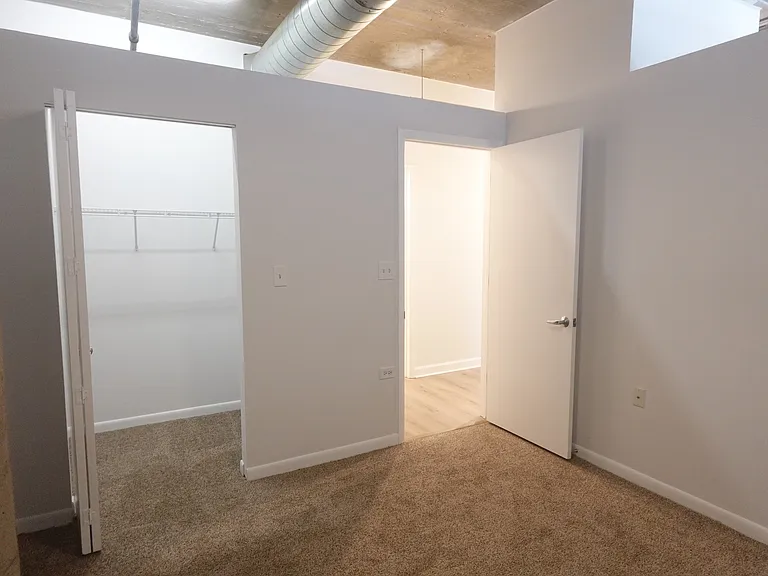 1550 S Blue Island Ave #1022 — Photo 22