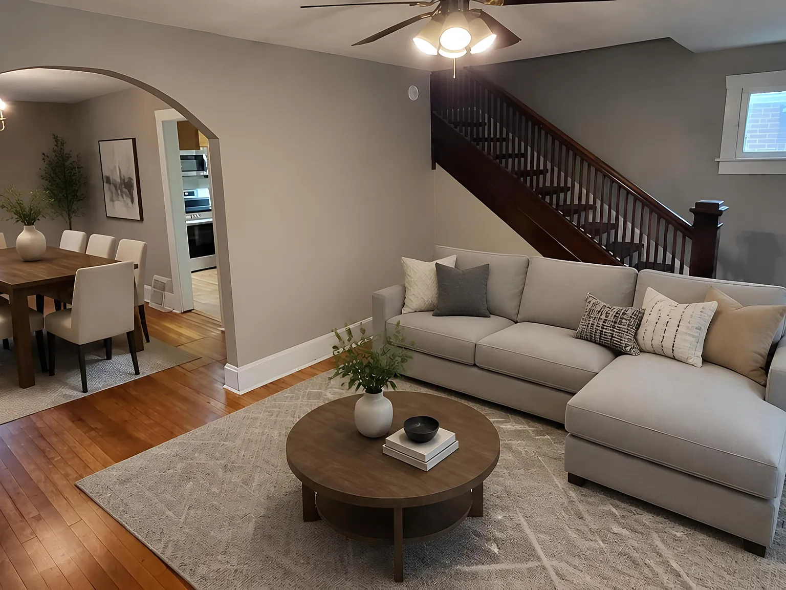 3 bed, 1.5 bath, 1120 sqft, $1,100 — Photo 4