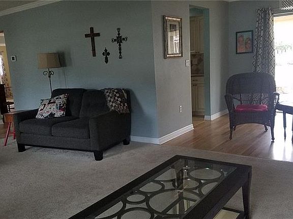 4th image of 905 Tropical Ave