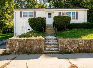 247 Paradis Ave, Woonsocket, RI 02895