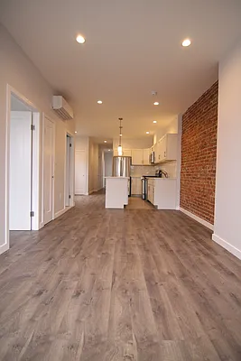 Rented by Nooklyn NYC LLC | media 16