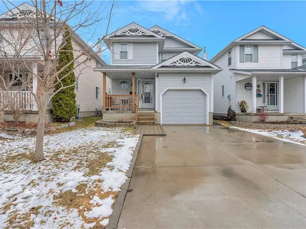 172 Auburn Dr, Waterloo, ON N2K 3T1
