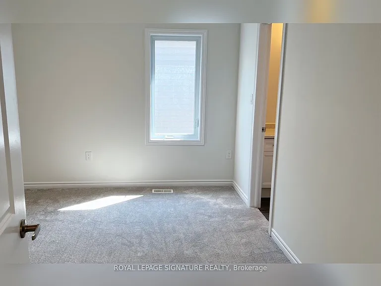 3128 Turner Cres — Photo 20