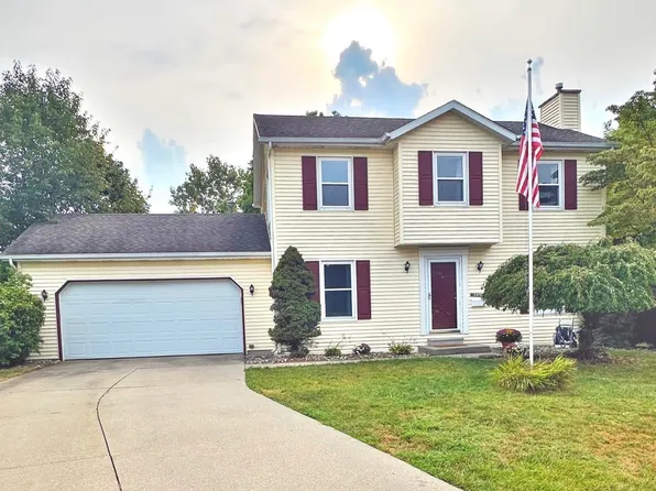 53492 Valley Springs Ct, Granger, IN 46530